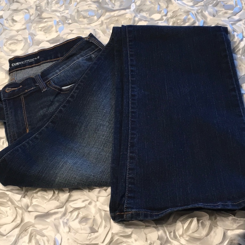 Old navy flare leg jeans